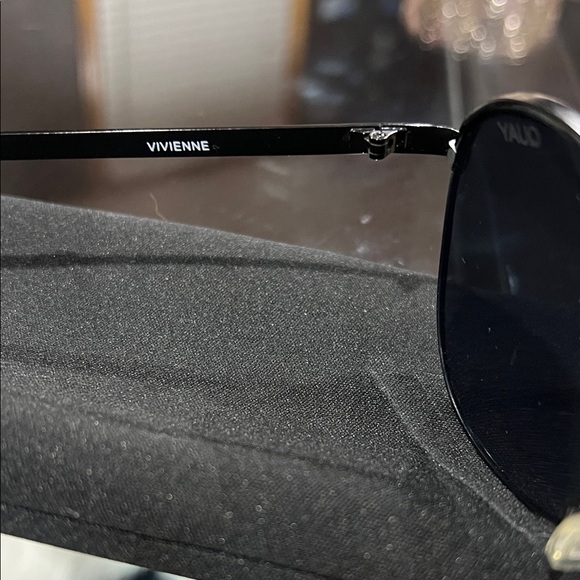 Quay Dark Aviator Sunglasses - Picture 6 of 8